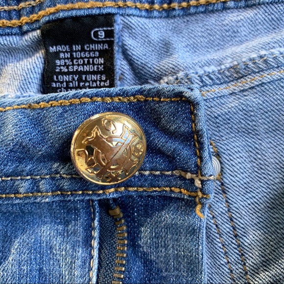 Lot 29 women’s   size 9 tweety bird boot cut jeans - Picture 6 of 10